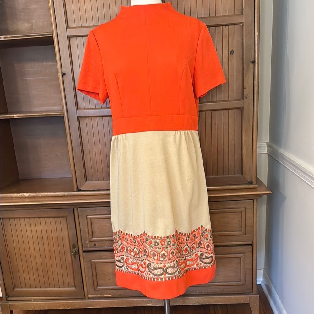 Women’s 70’s inspired sample dress